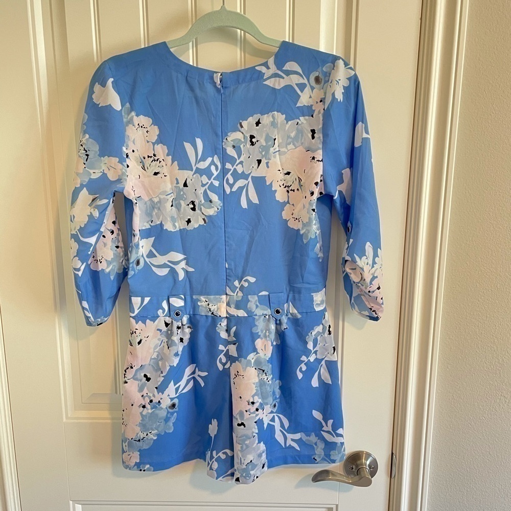 Yumi Kim blue floral spring romper size small - Picture 2 of 9
